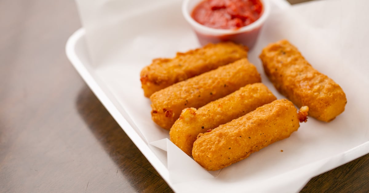 Mozzarella Sticks (5) Menu Buena Lanes Sports Bar in Ventura, CA