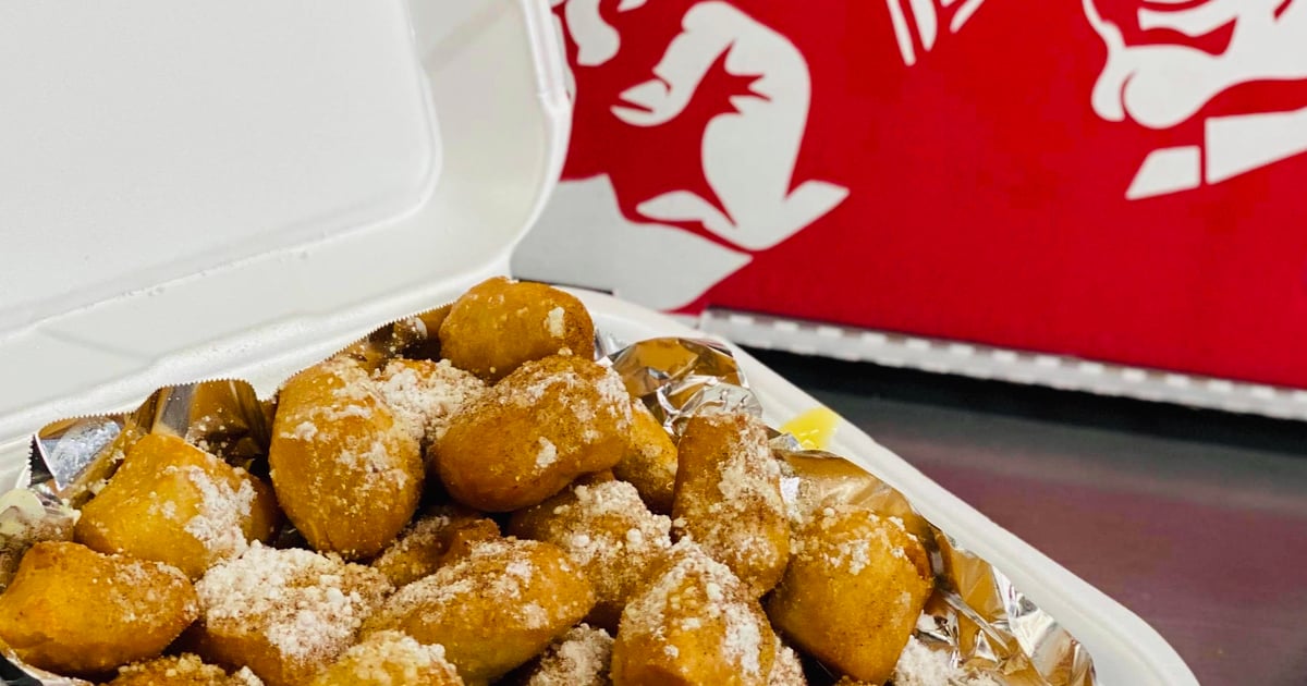 Fried Dough Desserts Wise Guys Pizza Pizza Restaurant In Buffalo NY fried-dough-desserts-wise-guys-pizza-pizza-restaurant-in-buffalo-ny