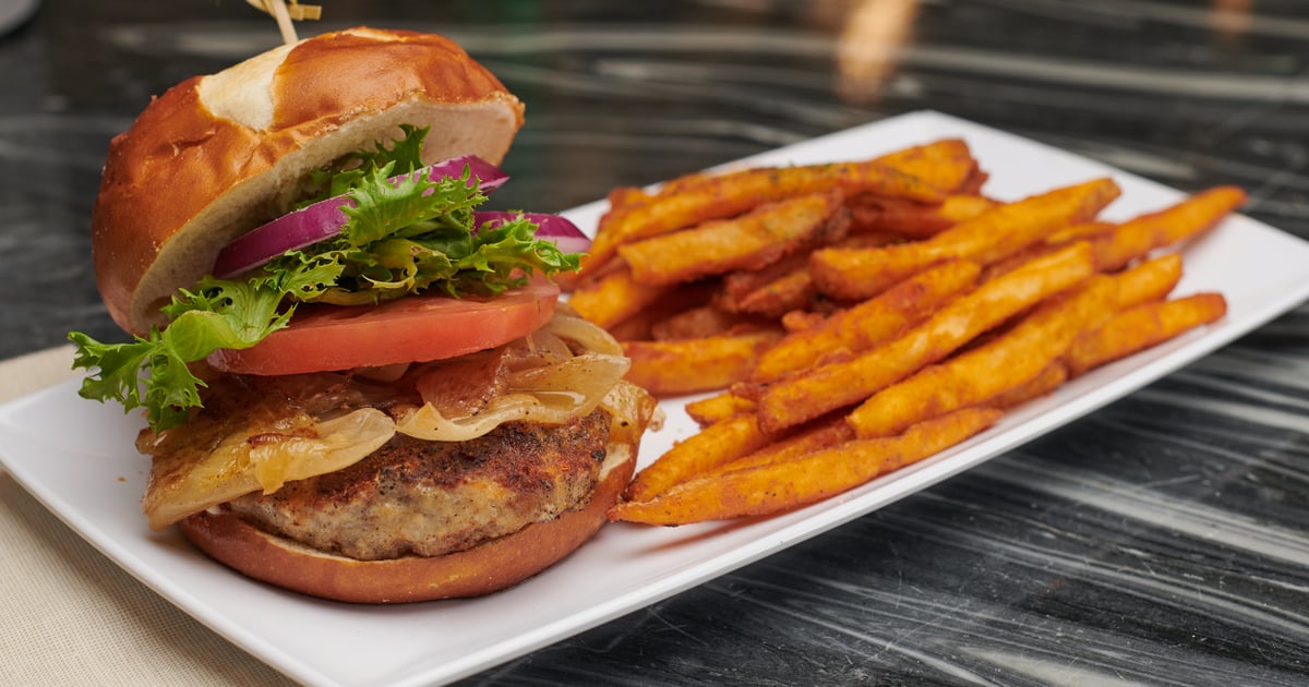 Nick's Bar and Grill
