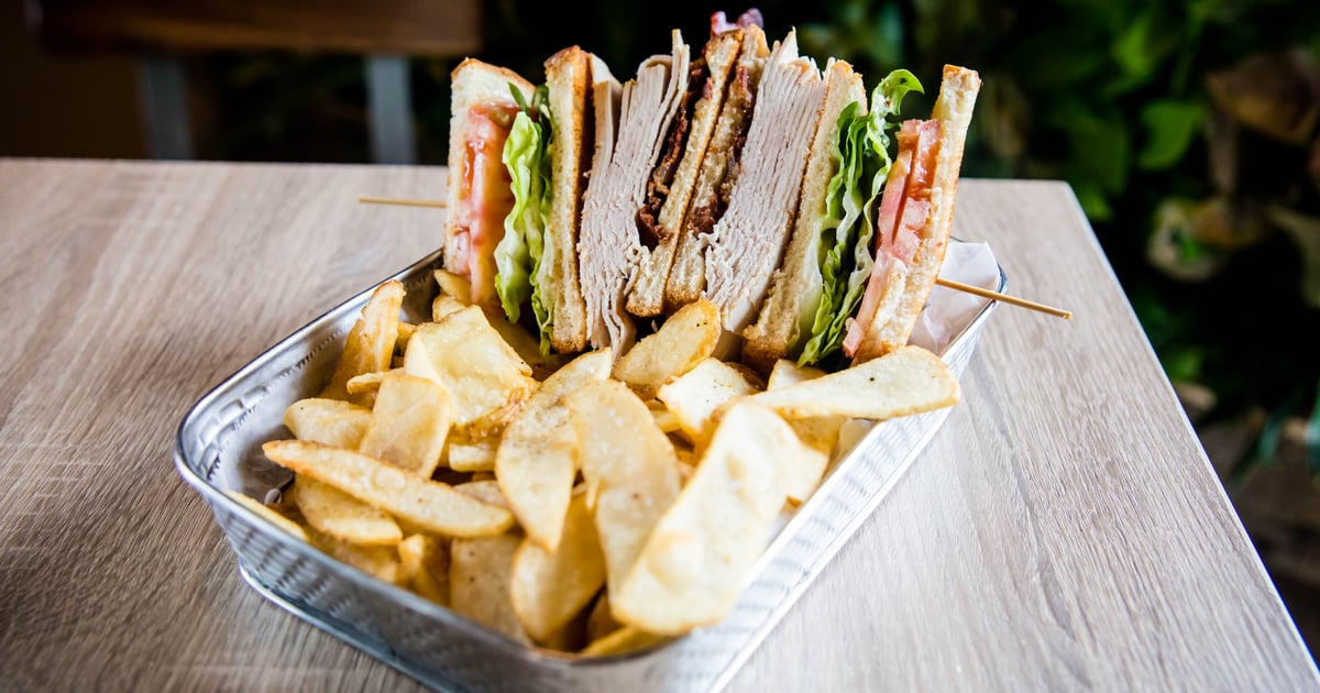 Brunch Central Public House American Restaurant in Hopkinton, MA