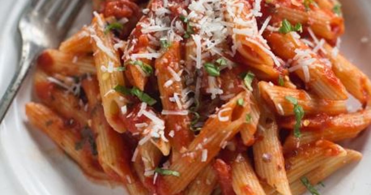 Penne Arrabbiata - Dinner - Vicinos Local Italian - Restaurant in ...