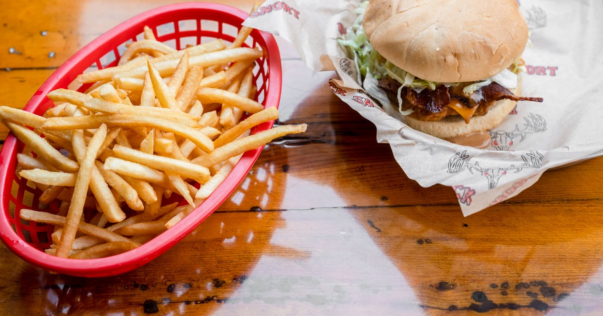 Red Oak Buck Snort American Restaurant in IA