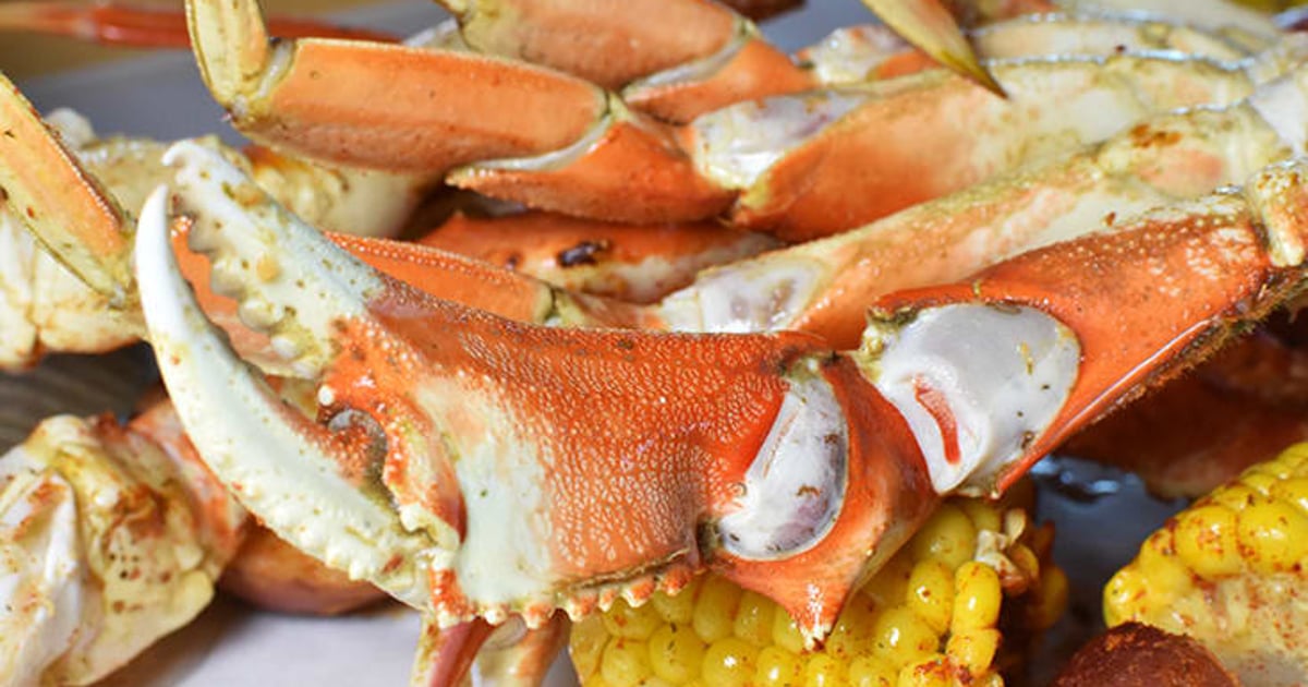 Crab & Crab & Crab Food The Crab Pot Long Beach Seafood