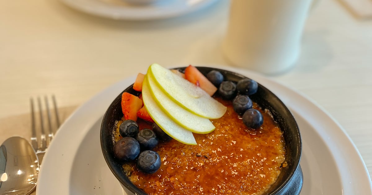 Creme Brulee Oatmeal Menu Daily Diner Restaurant in Manlius, NY