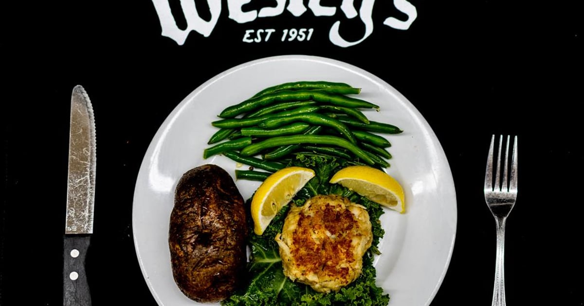 Maryland Style Crab Cake Restaurant Menu Wesley's Restaurant