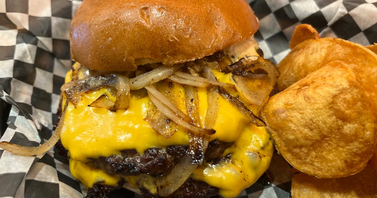 Russet Burbank Cheese Burger 【新品未開封】 新品未開封 Russet Burbank Cheese Burger