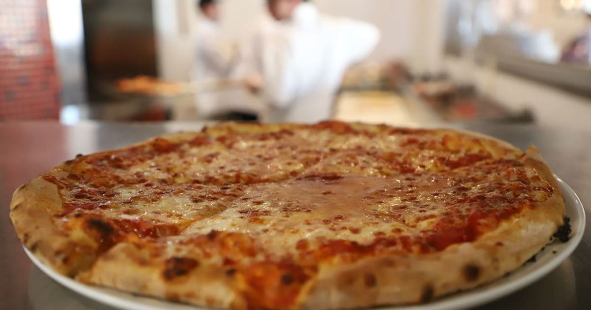 Gallery Dough Craft Pizza Restaurant in Portsmouth, NH