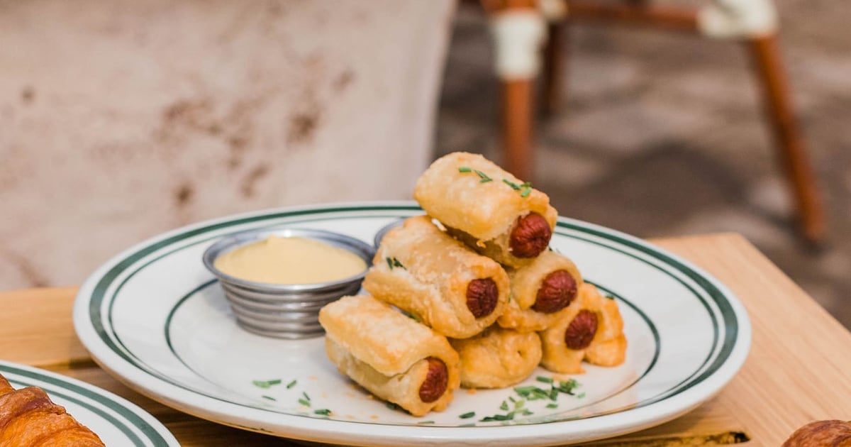 Pigs In A Blanket - Brunch - B.B. Lemon - American Restaurant - Burgers ...