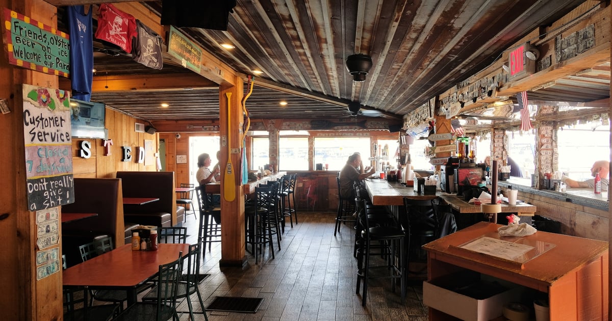 The Twisted Oar - American Restaurant in Buford, GA