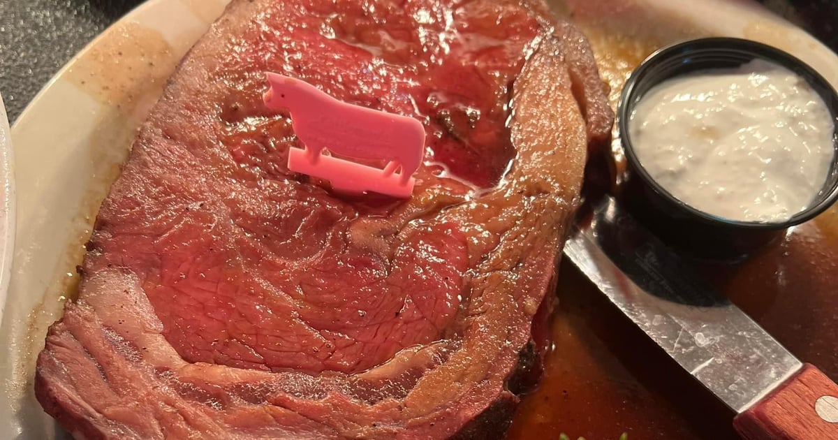 16 Oz. Hickory Smoked Prime Rib of Beef - McGuire's Irish Pub