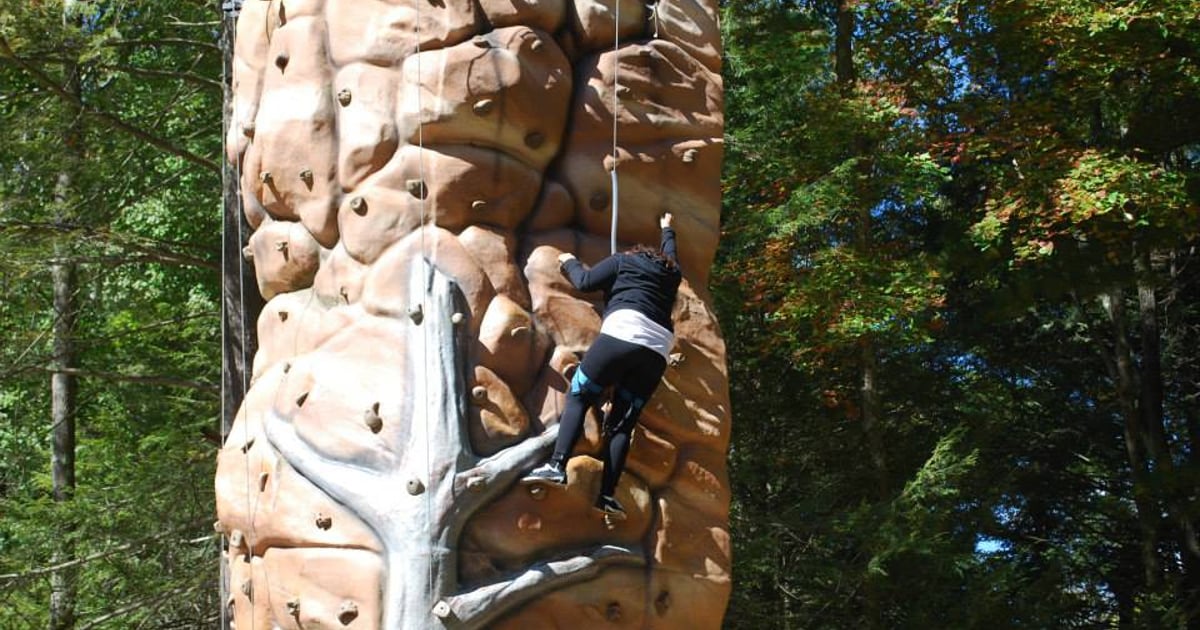 High Meadow Outings and Events Restaurant in North Granby, CT