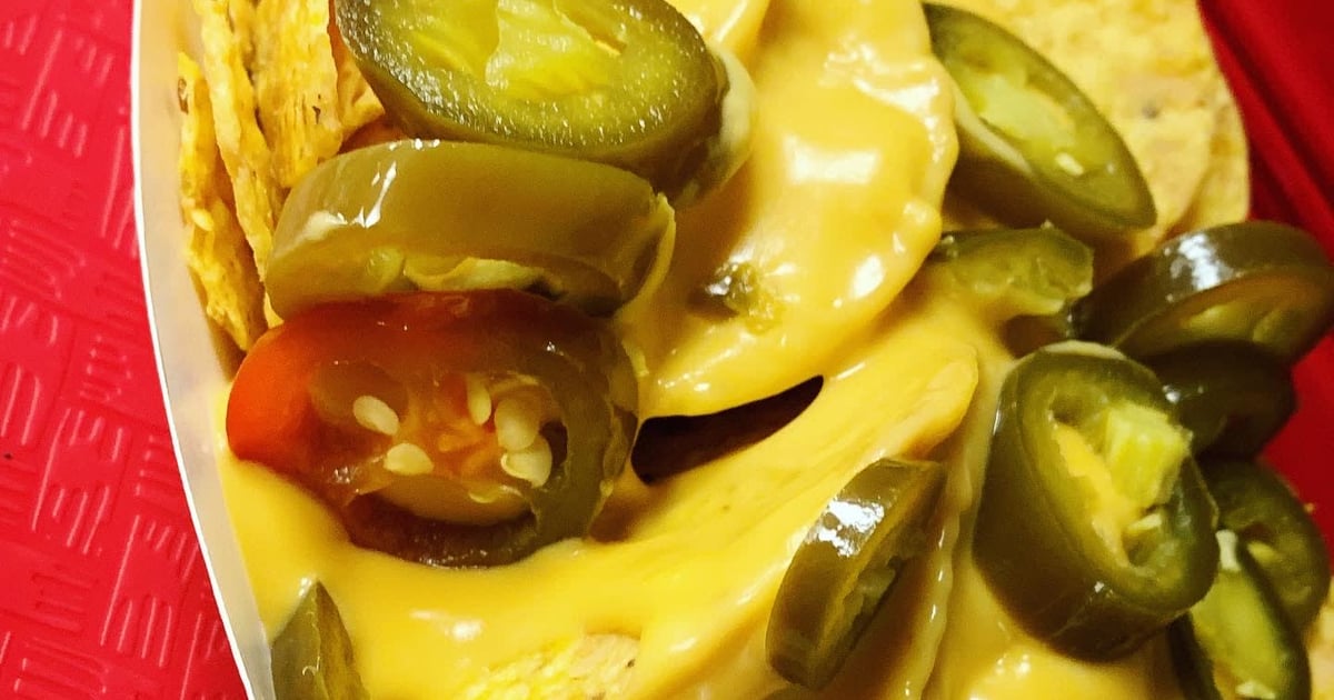 Cheese & Jalapeno Nachos - Steveo's Food Menu - Steveo's Tacos and Subs