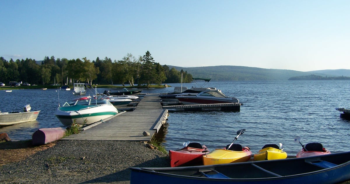 Boat Slip Rentals Lakeside Convenience and Marina Inc. Restaurant