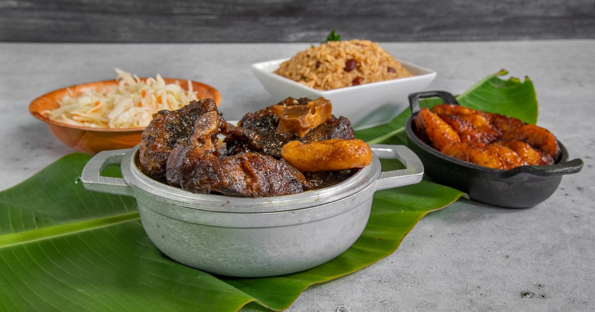 Dutch Pot Jamaican Restaurant Grateful to Be Voted “Best of