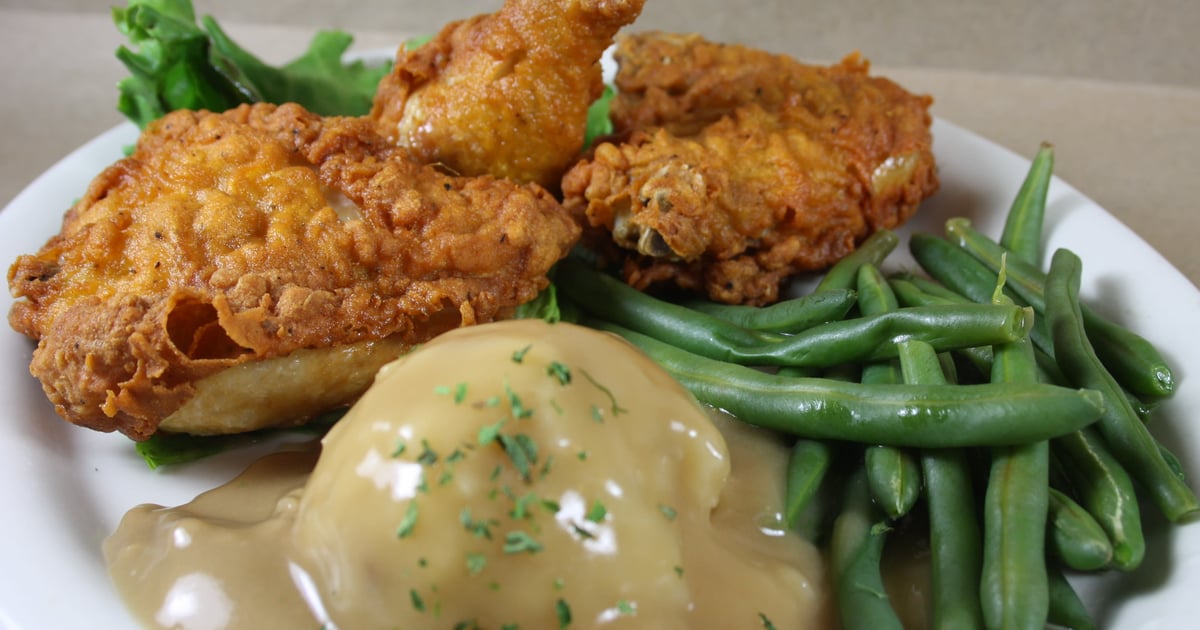 Southern Style Fried Chicken Dinner Homestead Restaurant Bakery 