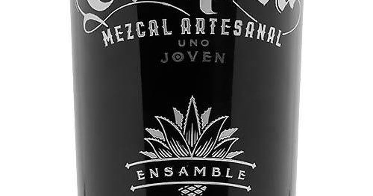 Sombra Ensemble Drinks Cuchillo