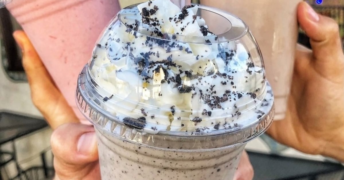 Neapolitan Seasonal Shakes Menu Grinderz American Restaurant in