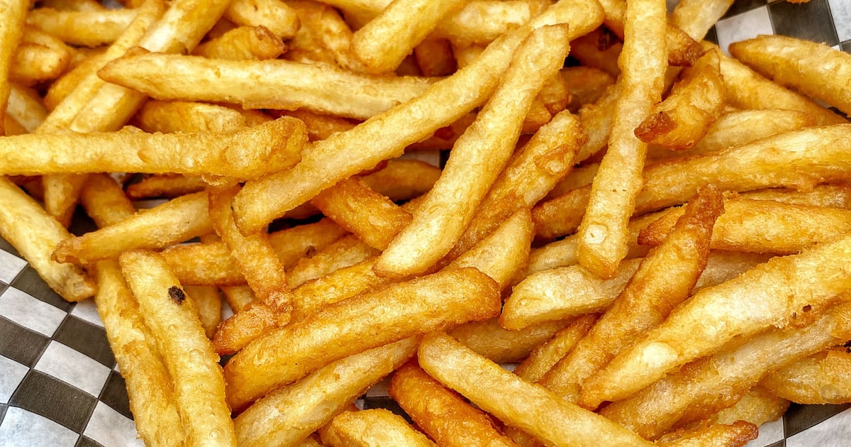 Beer Battered Fries - Menu - Grinderz - American Restaurant in