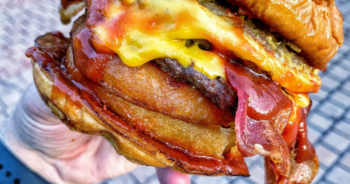 Menu Grinderz American Restaurant in Huntington Beach, CA