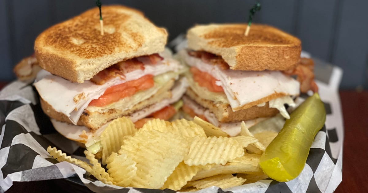 Club Lunch & Dinner Menu Potters Farm to Fork Restaurant & Bar in Port Byron, NY