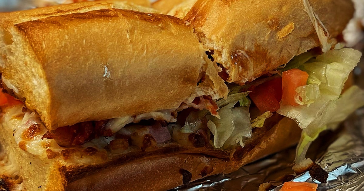 BLT Half Menu Pizza King Delphi, IN