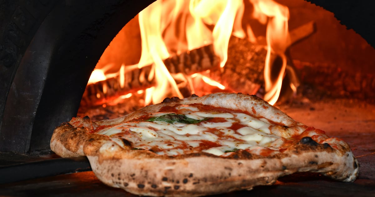 Locations Wood & Fire Neapolitan Style Pizza Pizza Restaurant in NY