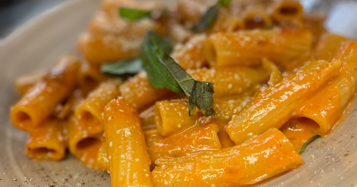 Spicy Rigatoni Menu Wood & Fire Neapolitan Style Pizza Pizza