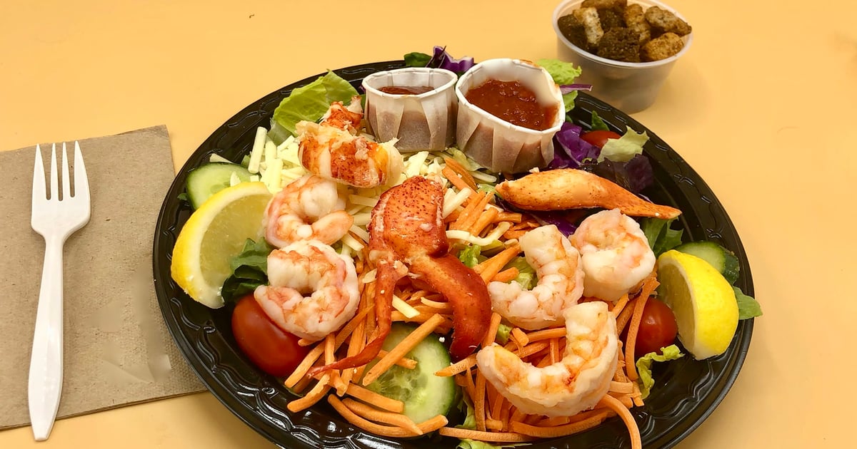 Combination Salad Plate Menu Lenny & Joe's Seafood Restaurant in CT