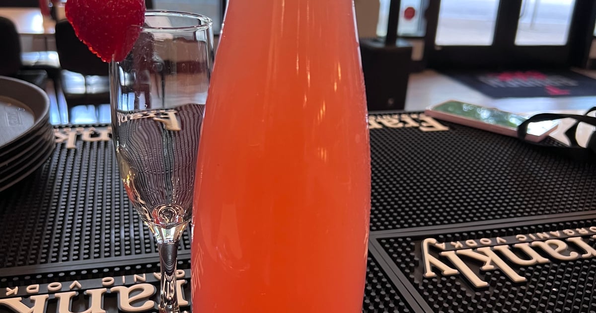 Strawberry Mimosa Pitcher - Beverages - Ts Brunch Bar