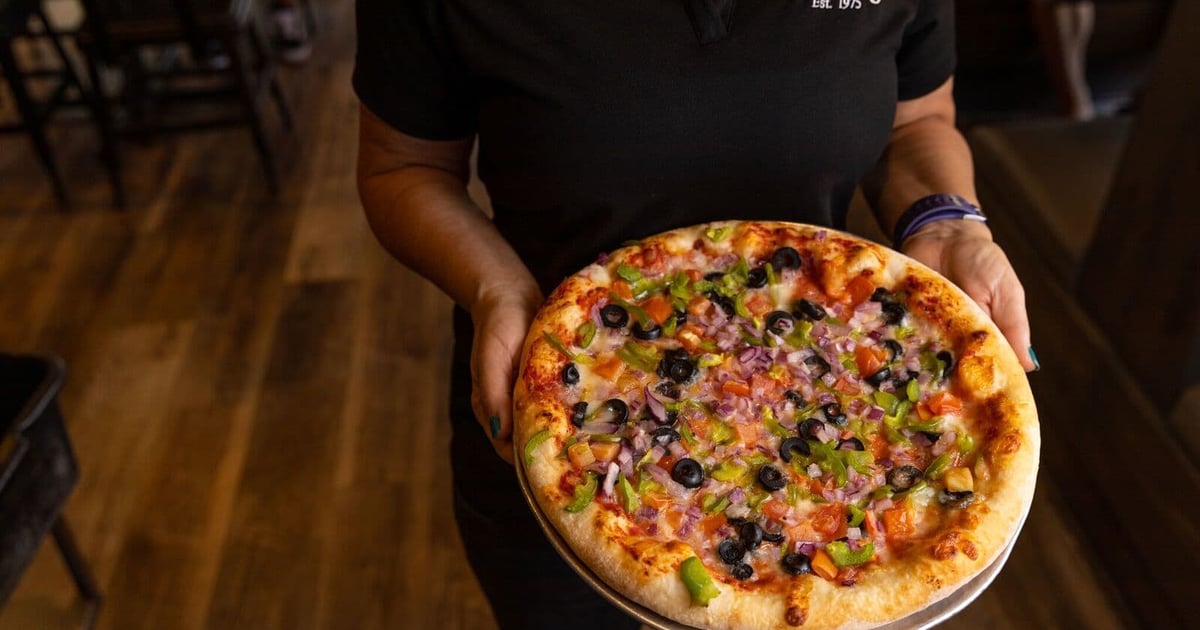 Catering Pizza Cookery Italian Restaurant in Thousand Oaks, CA