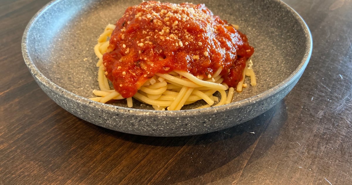 Spaghetti - Menu - Spinato&amp;#39;s Pizzeria and Family Kitchen - Italian ...
