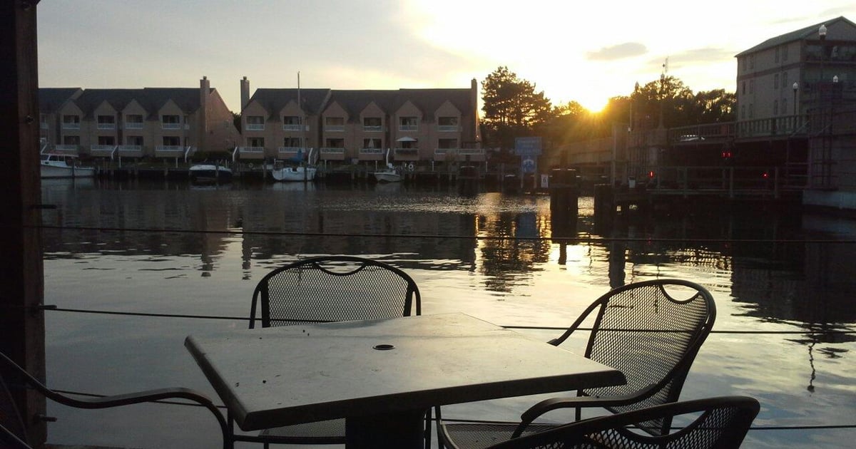 Portside Seafood Restaurant Restaurant in Cambridge, MD