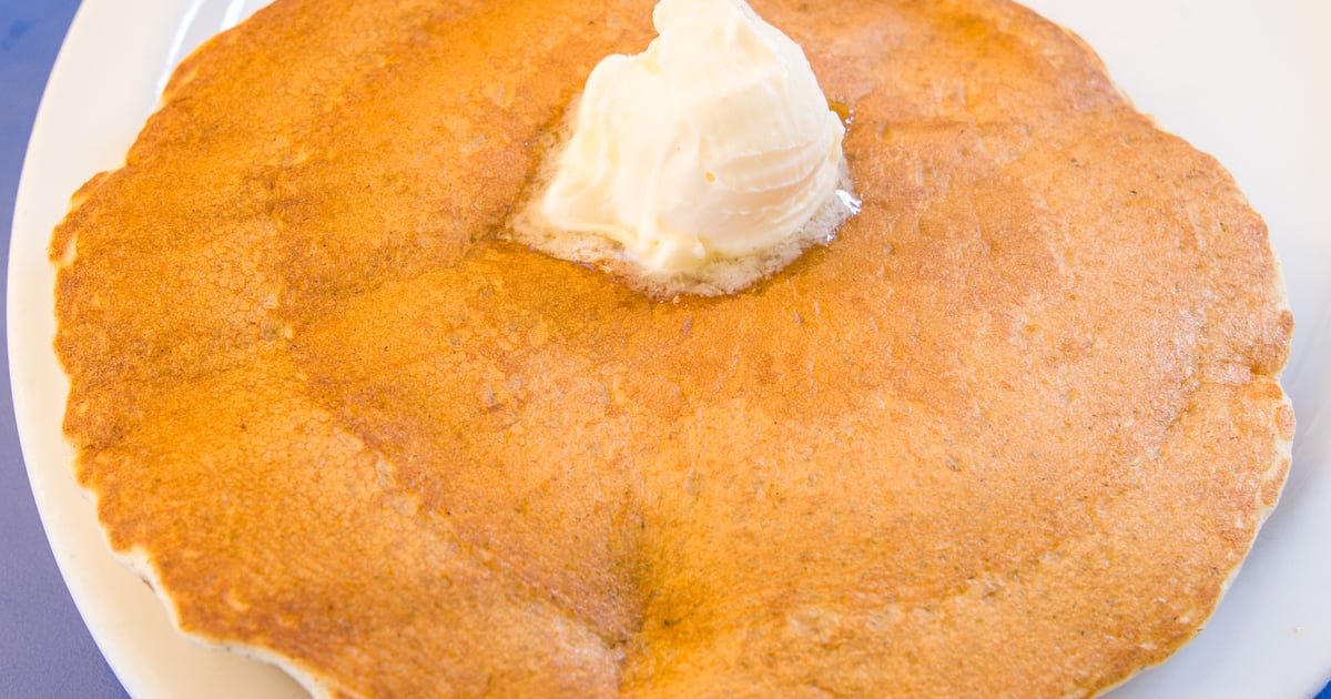 Golden Brown Hot Cakes - Bob & Edith's Diner - Armenian Restaurant