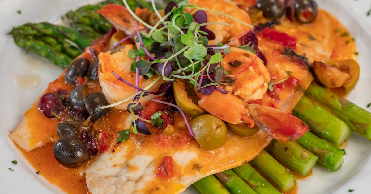 About Ciro's Restaurant in Kings Park, NY