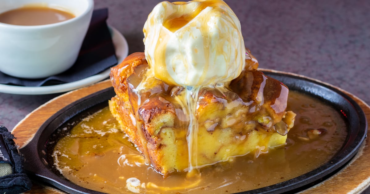 ストーブ Pudding Caramel Apple Almond Bread Pudding - Kahootz Steak & Alehouse