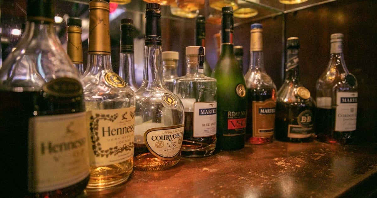 Drinks Mr. V's Bar and Grill Fine Dining Restaurant in La Mirada, CA