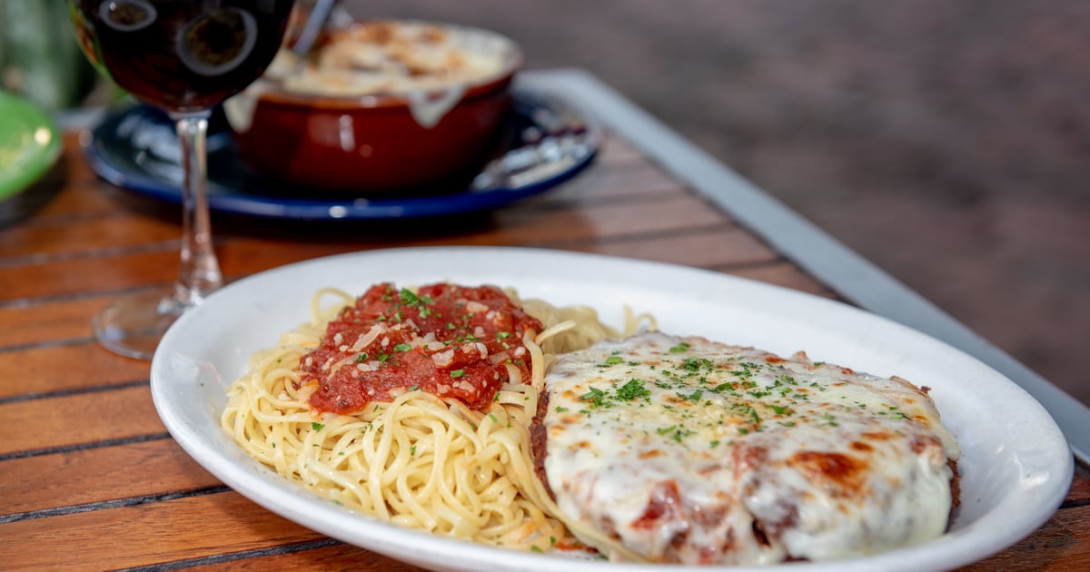 Chicken Parmesan Menu Deli Lane Café & Sunset Tavern
