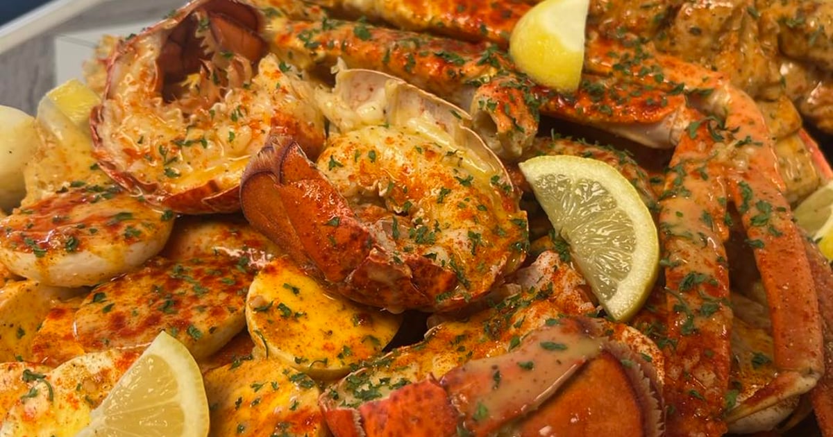 About - The Spot Seafood Restaurant Jacksonville NC – Florida Style