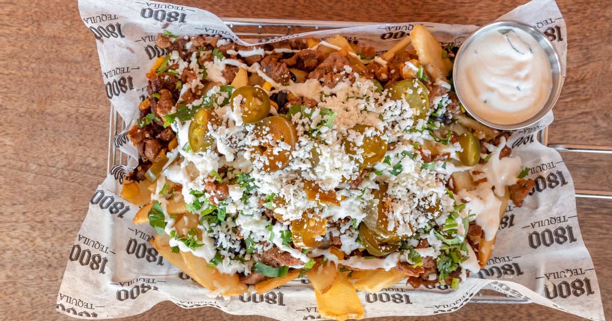 Bacon & Queso Fries Oak Ridge Bar Menu Rio Grande Kitchen & Cantina