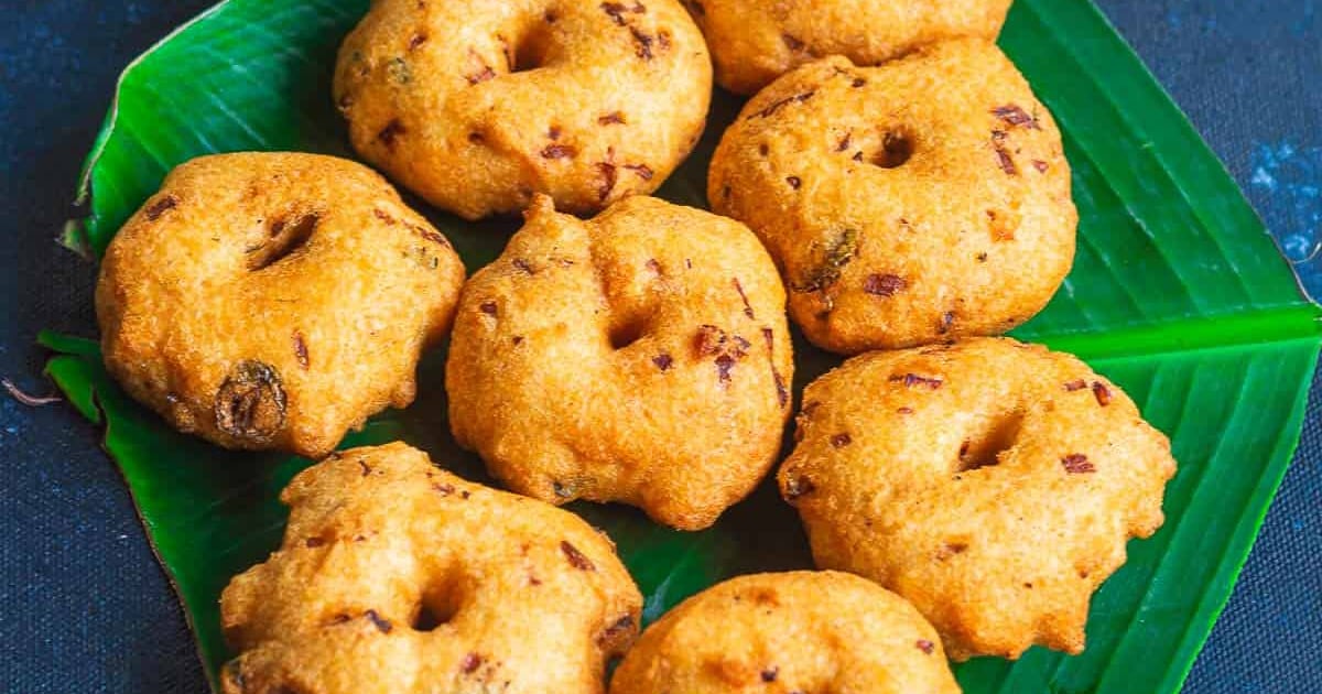 A4. Medu Vada Main Menu Chennai Cafe Indian Cuisine Bakery