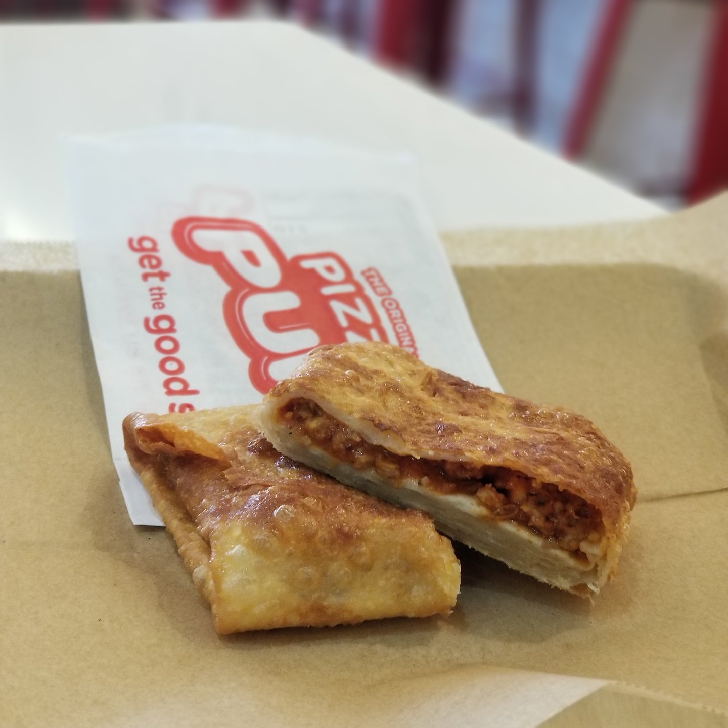 PIZZA PUFF