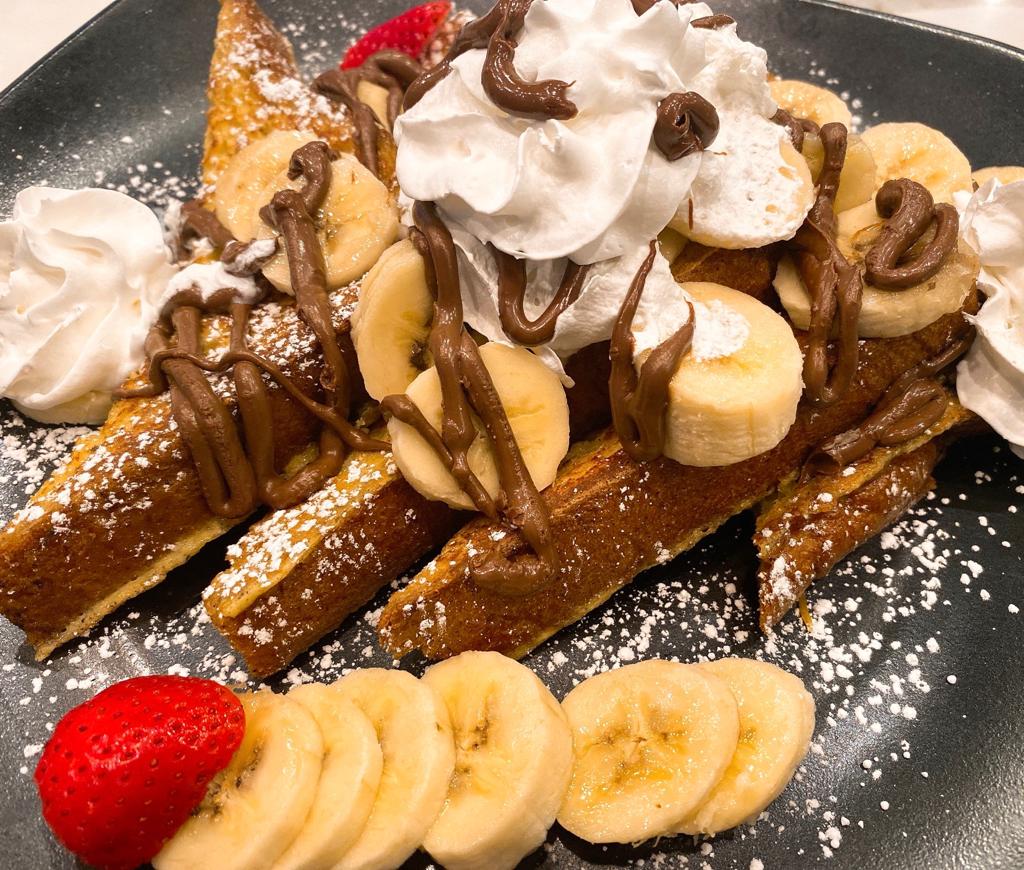 Banana Nutella Stuffed French Toast