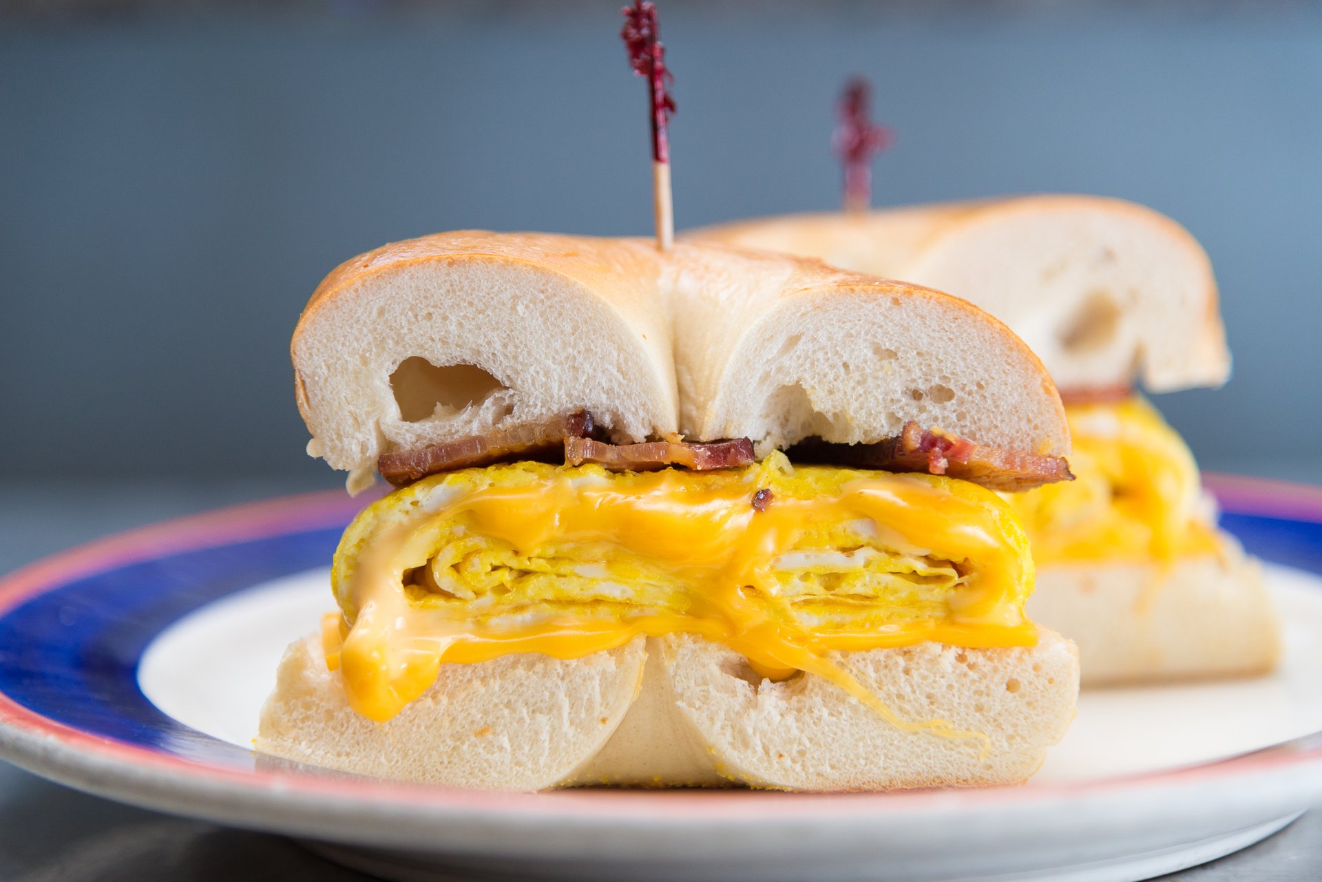 Egg & Cheddar Breakfast Sandwich – Cabot Creamery