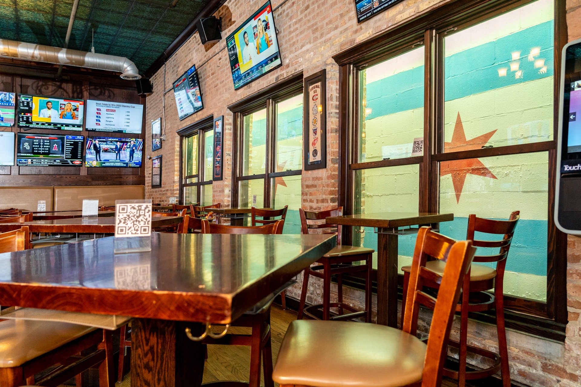Happy Hour at First Draft