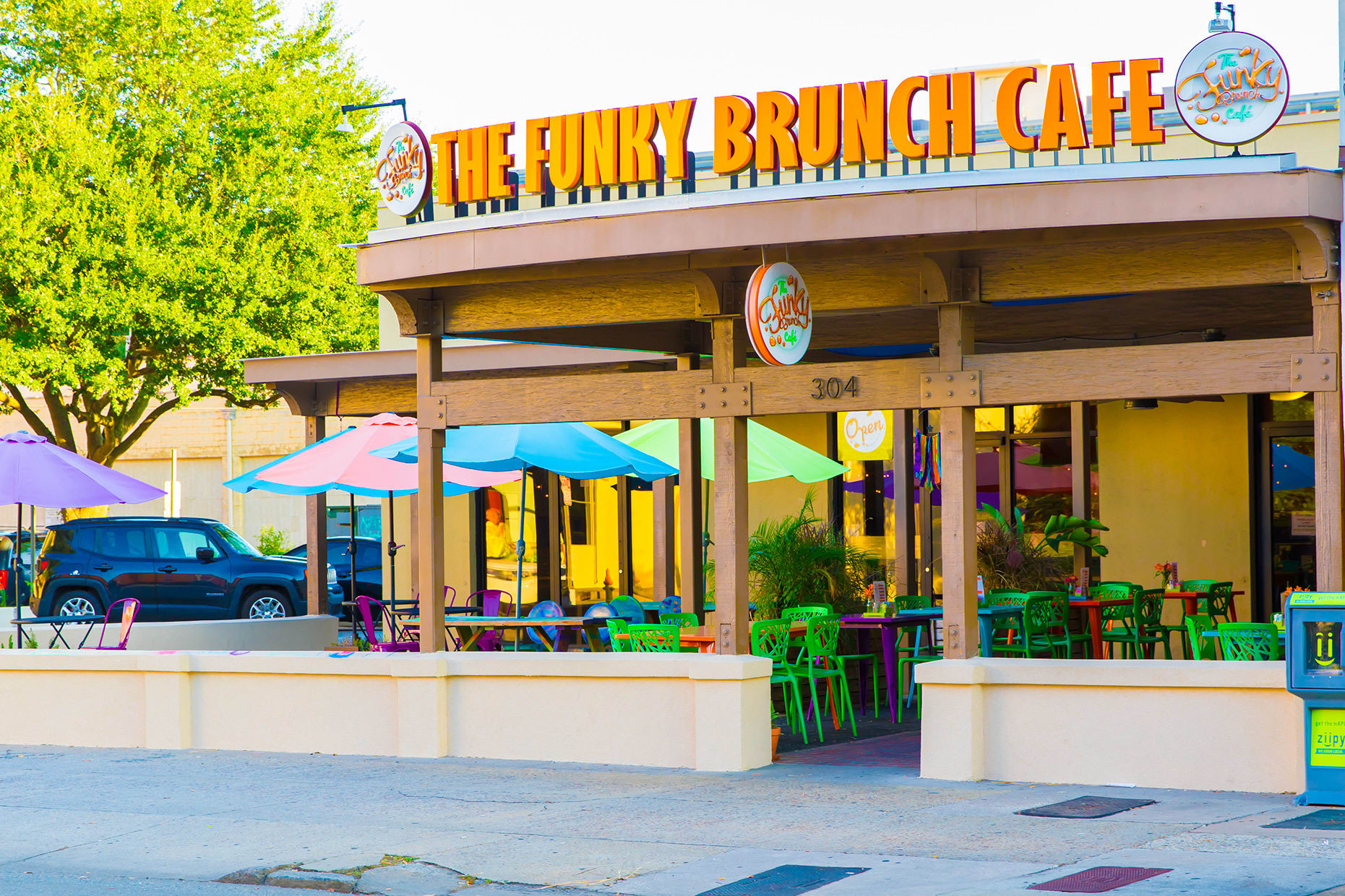 The Funky Brunch Cafe Restaurant In Savannah Ga