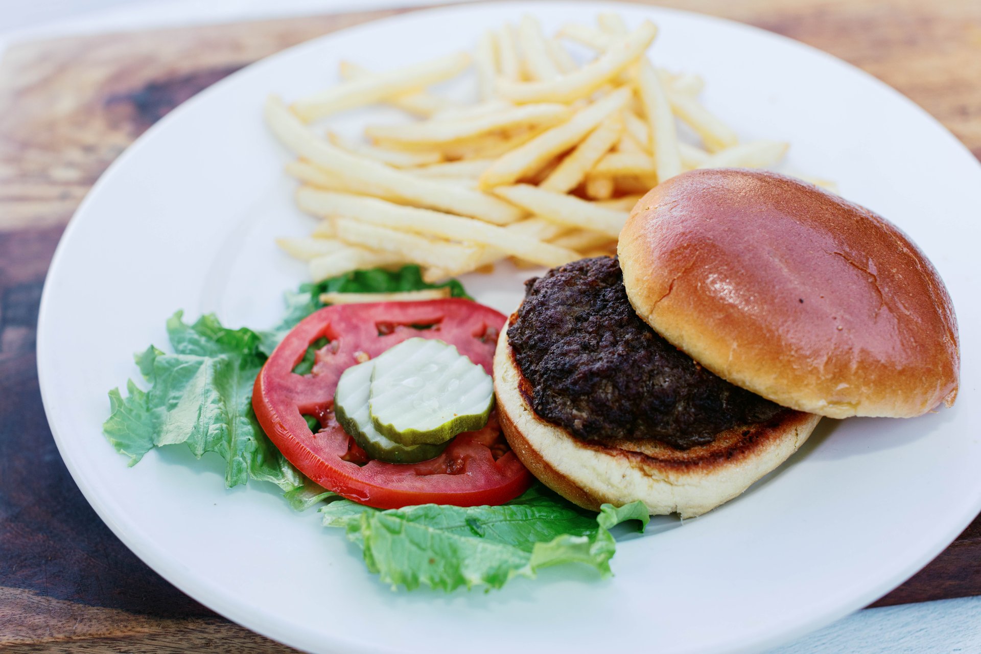 \ud83c\udfc8GAME ON at Lucky's Town Brookhaven - Lucky's Burger and Brew - American  Restaurant in GA