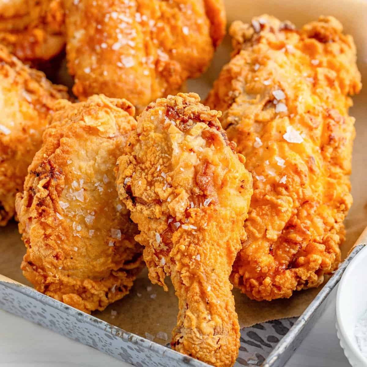 how-to-reheat-fried-chicken-best-ways-to-warm-up-leftover-chicken