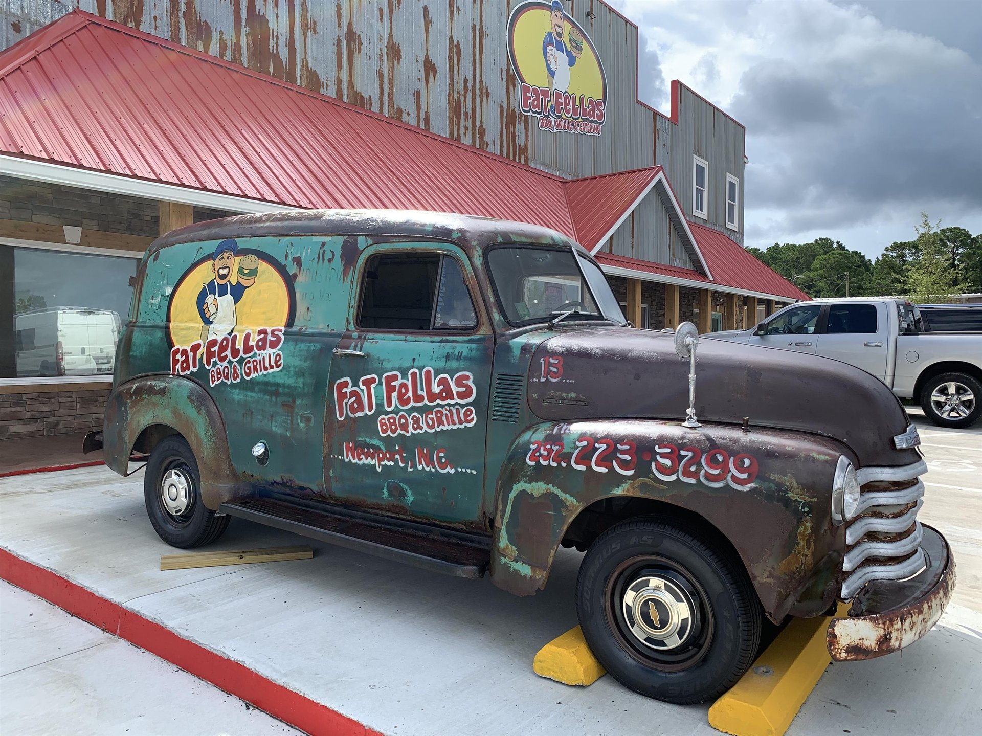 Fat Fella's BBQ & Grille - Restaurant in Newport, NC