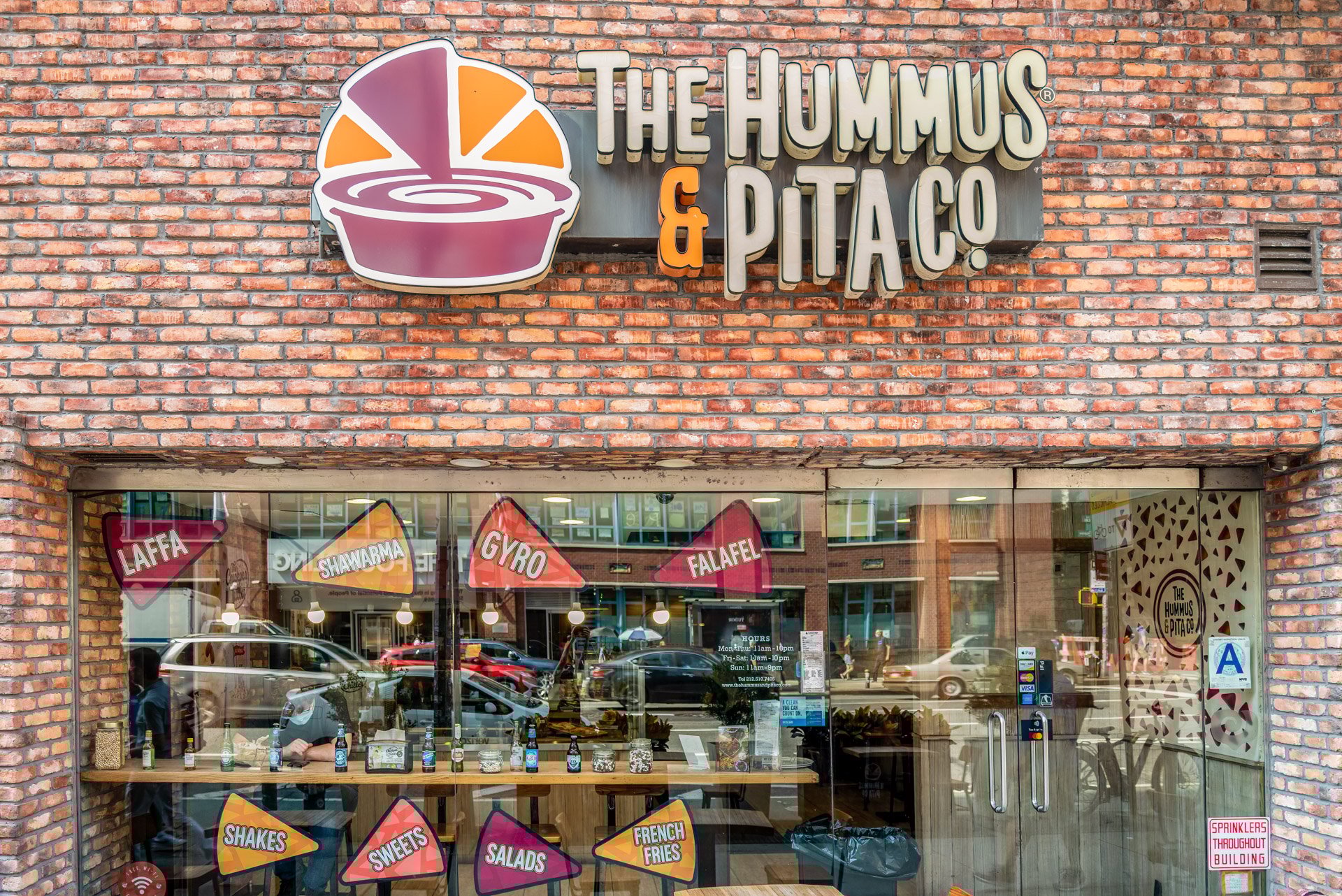 Eat well, earn rewards! 🌯 The Hummus & Pita Co