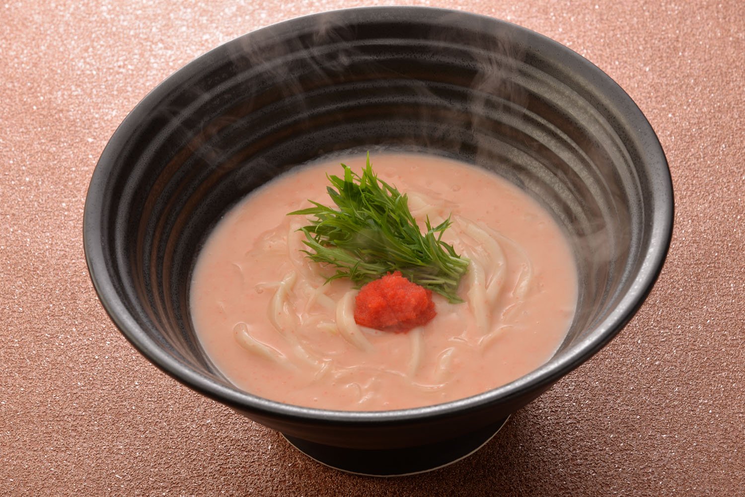 とんたん 新うどんも登場！ハワイのつるとんたんがメニューを一新